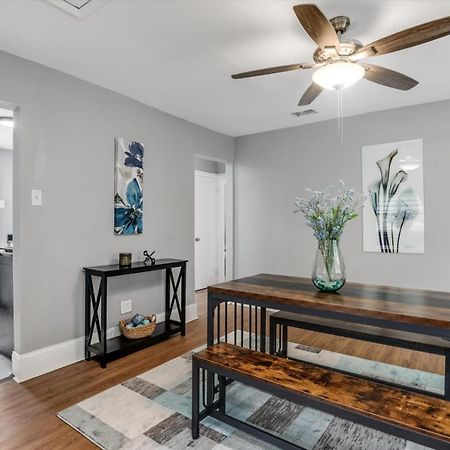Modern & Cozy East Side Gem ~ Queen Beds ~ Parking Ντητρόιτ Εξωτερικό φωτογραφία