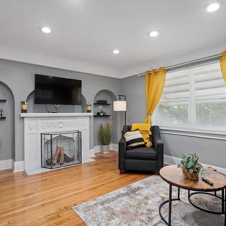 Modern & Cozy East Side Gem ~ Queen Beds ~ Parking Ντητρόιτ Εξωτερικό φωτογραφία