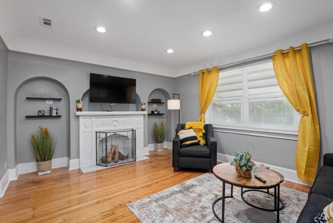 Modern & Cozy East Side Gem ~ Queen Beds ~ Parking Ντητρόιτ Εξωτερικό φωτογραφία